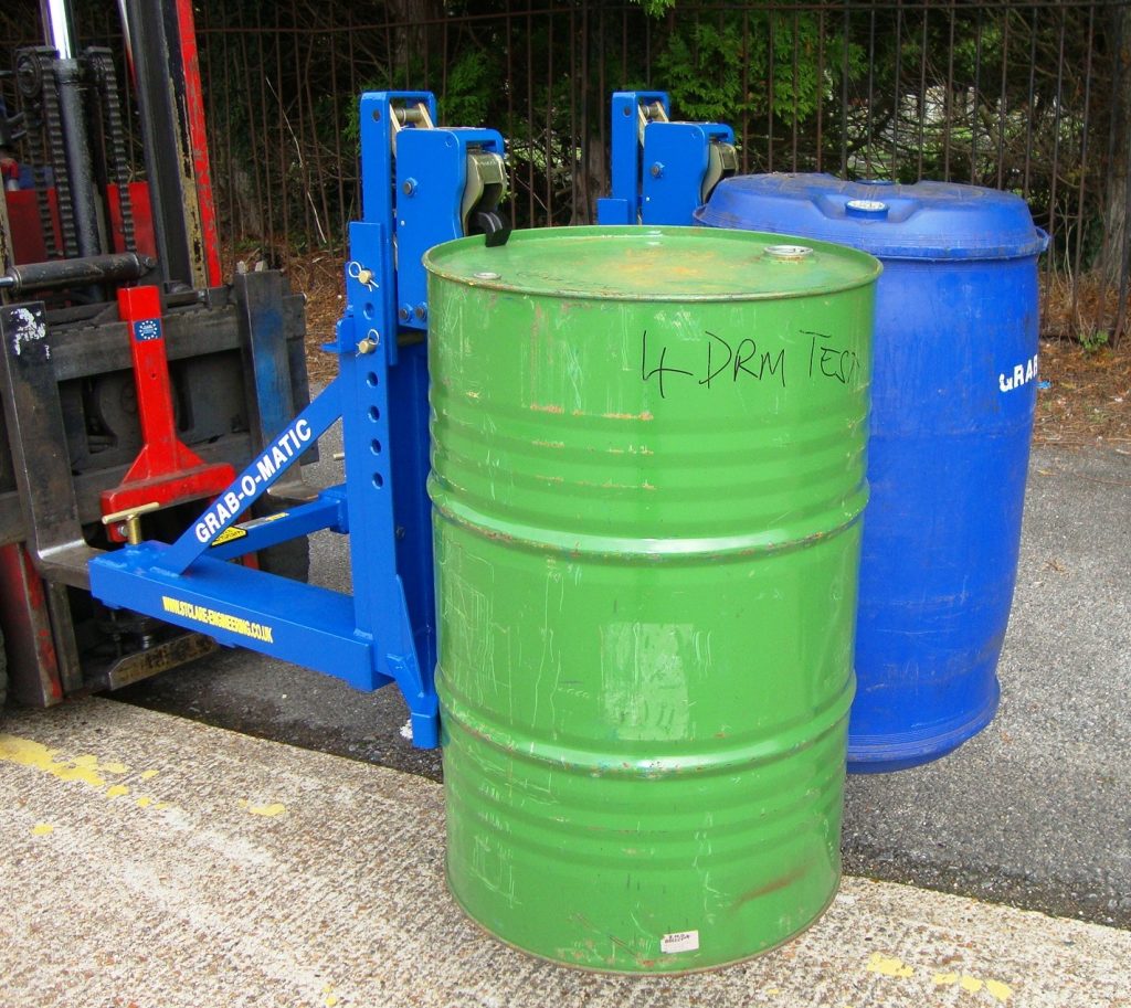 Unload Containers Efficiently With The Right Drum Handling Equipment